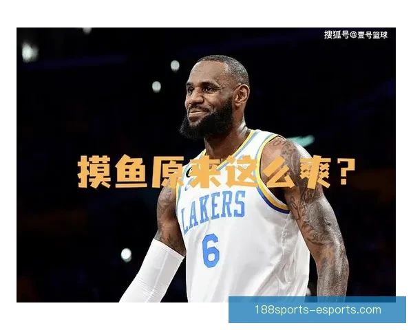加斯佩里尼的足球哲学与正确轨道的引领：战术创新与球队管理的双重探讨